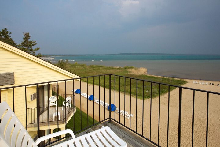 Beach/ocean view