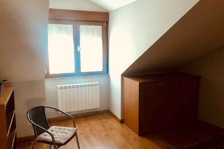 Room 16 of 29