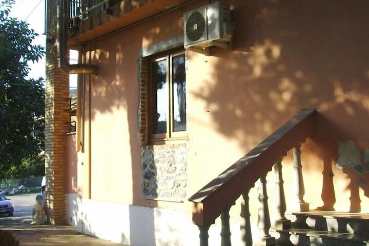 Hotel 2 of 12