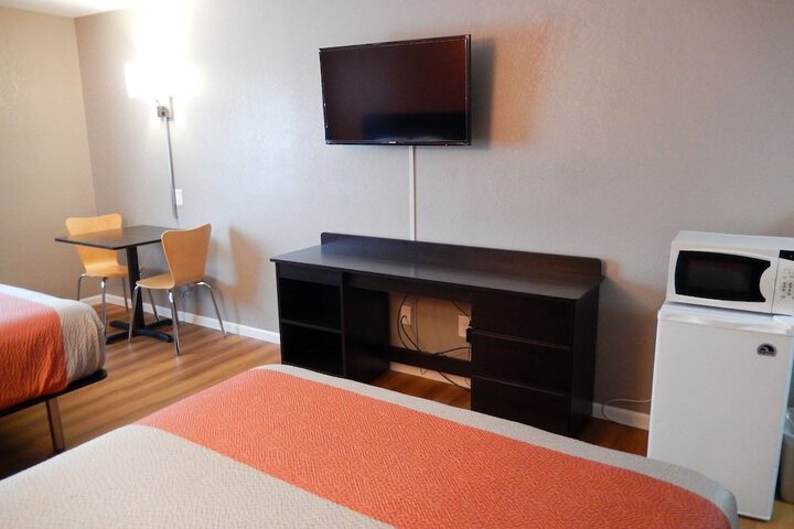 Room 26 of 44