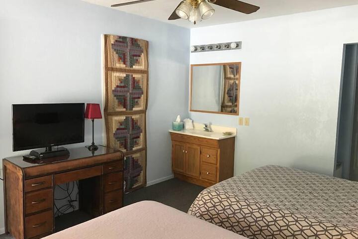 Room 3 of 12