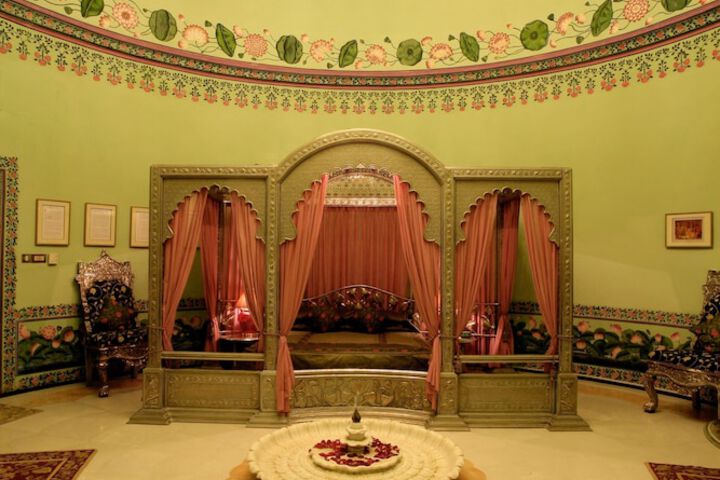 Room 20 of 90