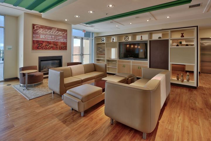 Hotel Interior 4 of 31