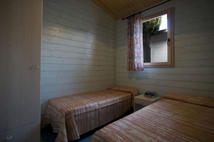 Room 3 of 42