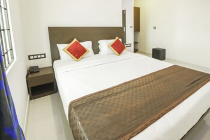 Room 14 of 21