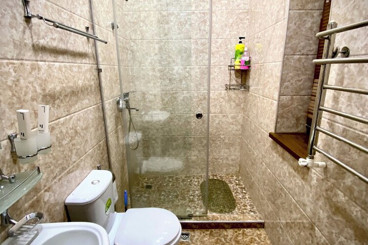 Room 13 of 15