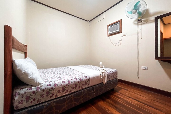 Room 14 of 81