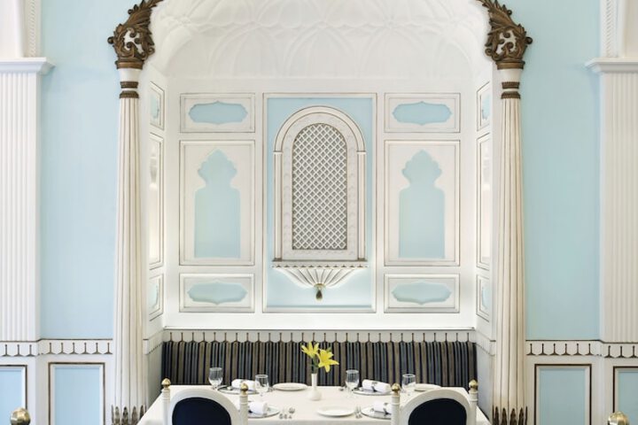 Dining 42 of 65