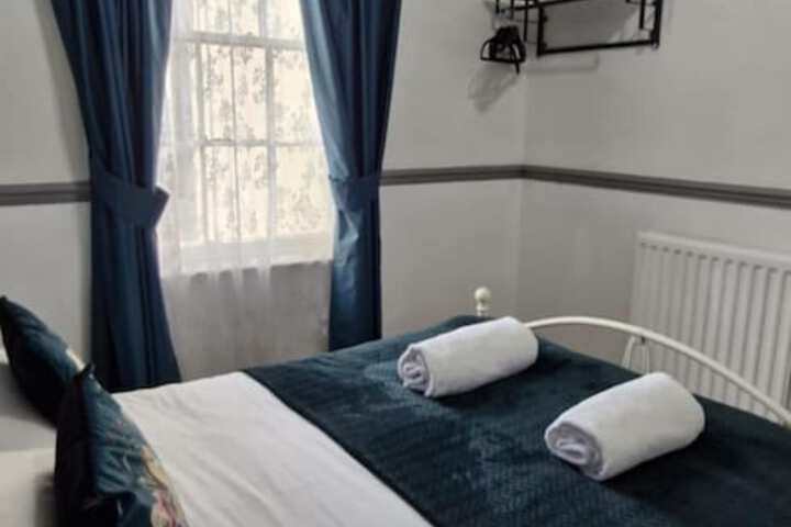 Room 151 of 263