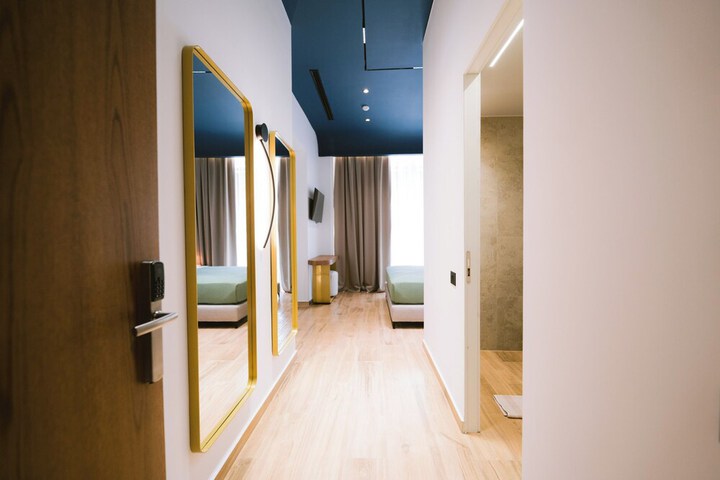 Room 40 of 91