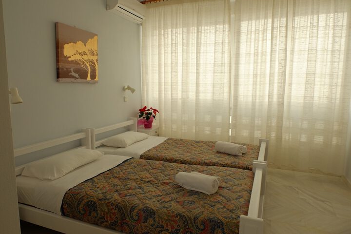Room 43 of 131