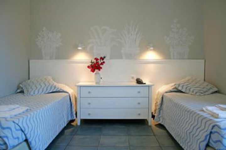 Room 47 of 65