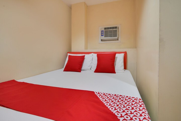 Room 4 of 22