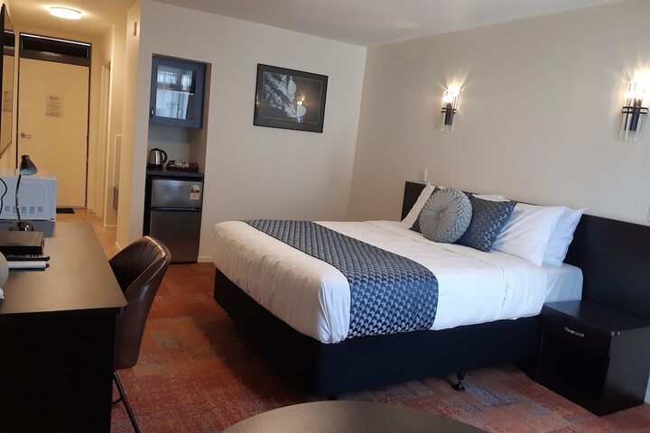 Room 16 of 59