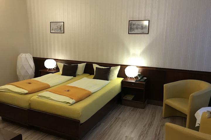 Room 18 of 58