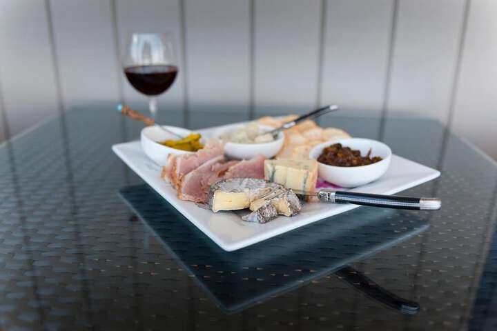 Dining Photos