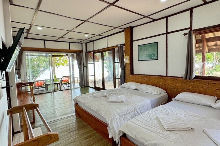 Room 19 of 68