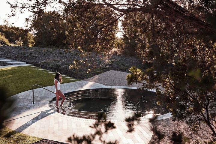 Pool 95 of 135
