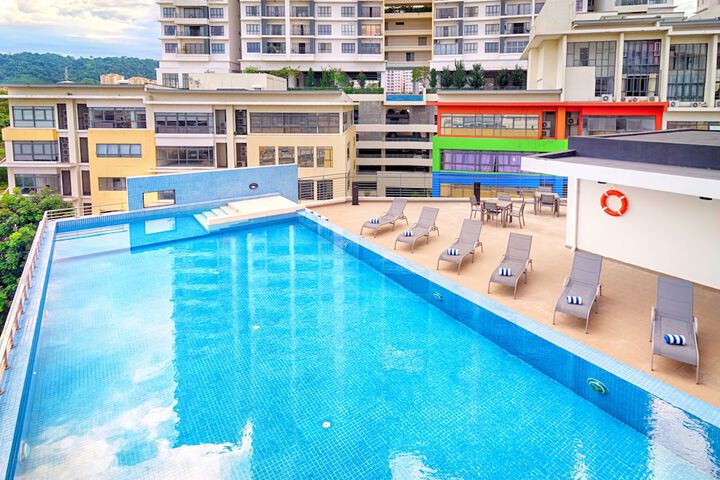 Pool 49 of 67