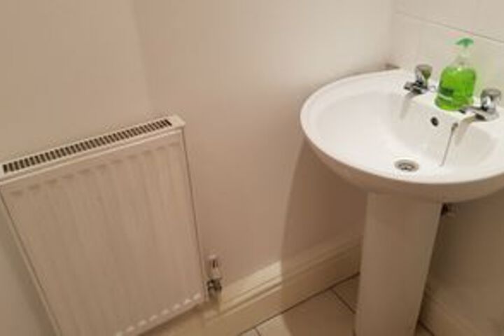 Room 2 of 17
