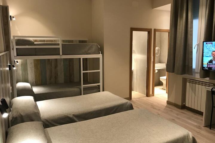 Room 30 of 67