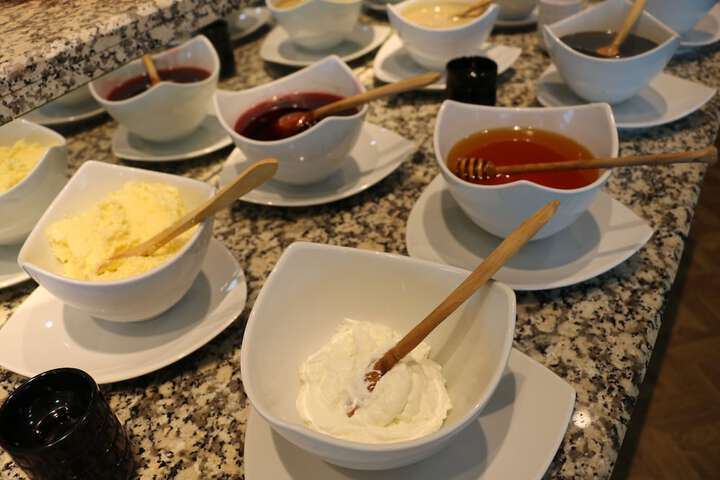 Dining 89 of 108