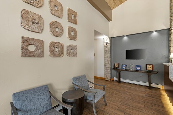 Guest Lobby