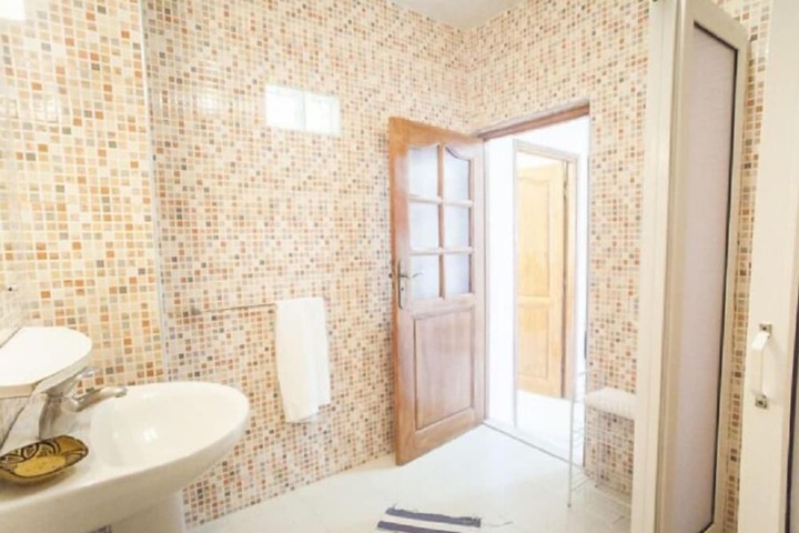 Bath Photo