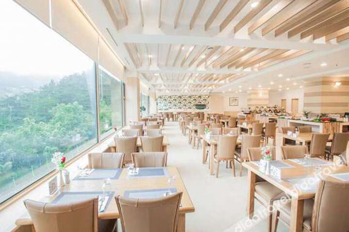 Ilseong Condo & Resort Jirisan