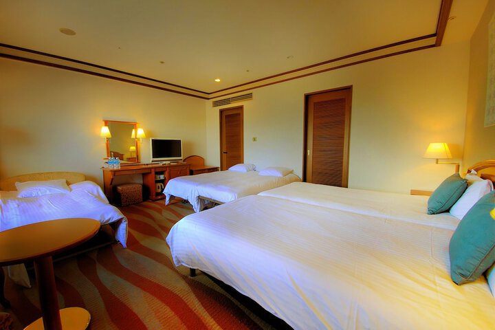 Room 15 of 61