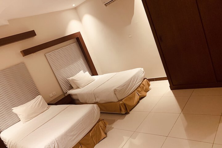 Room 9 of 56