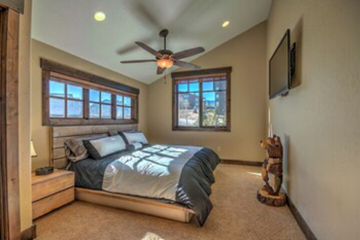 Room 21 of 25
