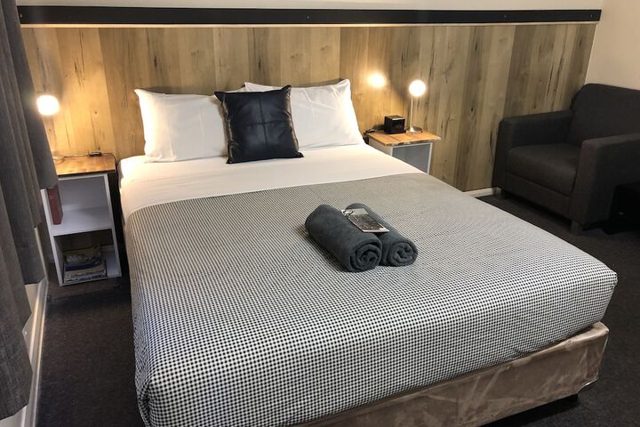 Room 16 of 41
