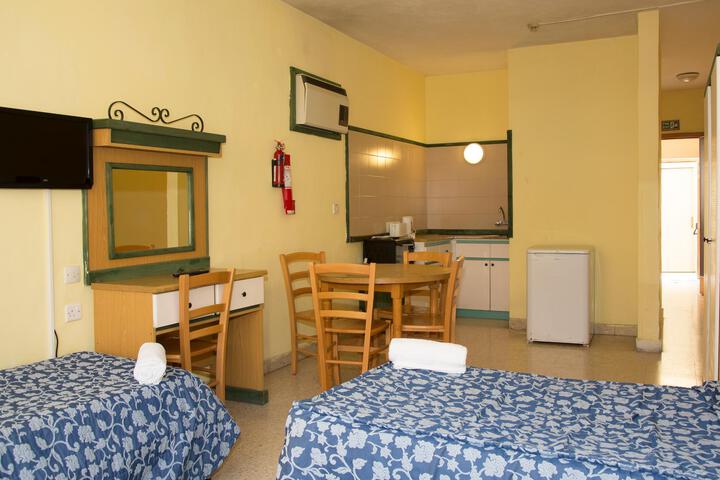 Room 126 of 141