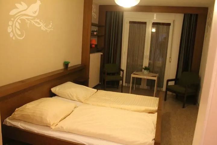 guest_rooms