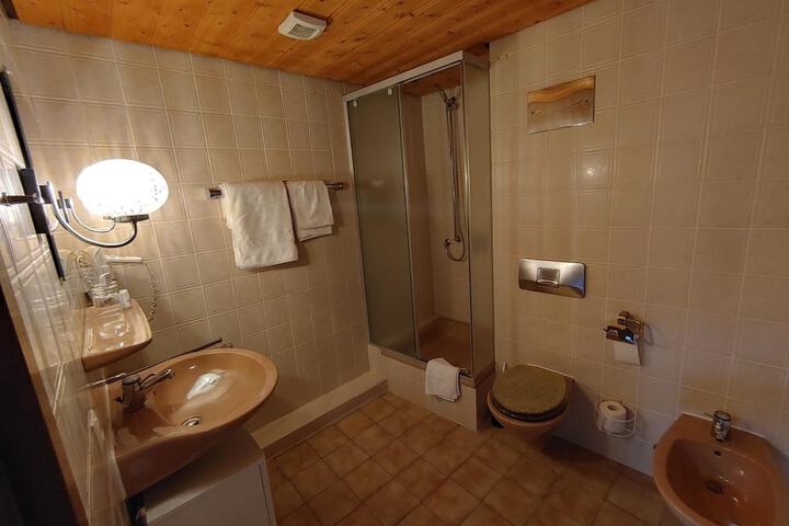 Room 20 of 47