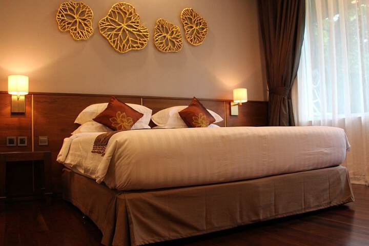 Room 15 of 43