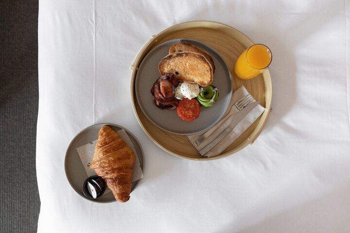 Breakfast/Coffee Service 54 of 63