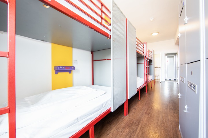 Room 10 of 45