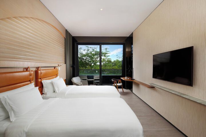 Room 30 of 113