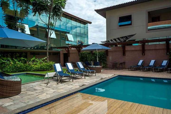 Pool 50 of 75