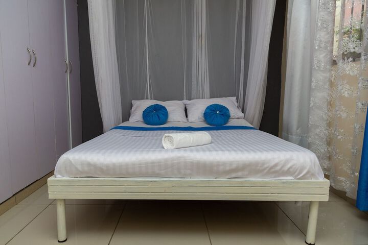 Room 7 of 29