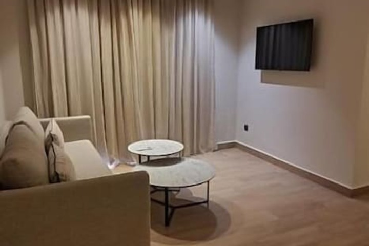 Room 12 of 46