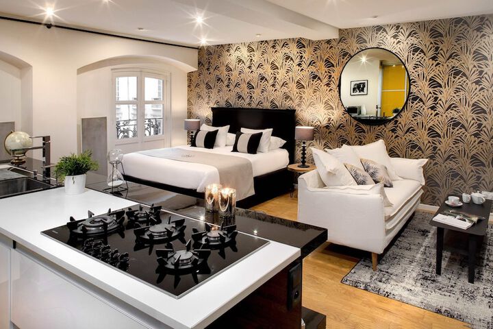 Room 40 of 175