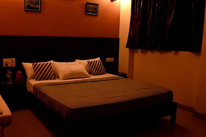 Room 15 of 44
