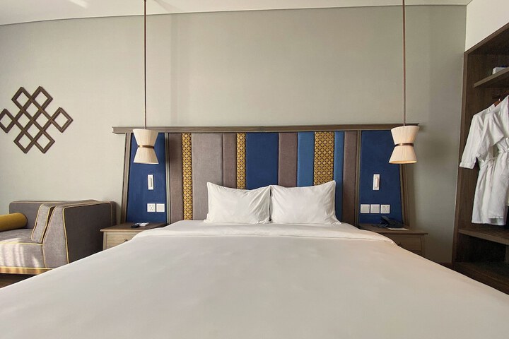Room 32 of 130