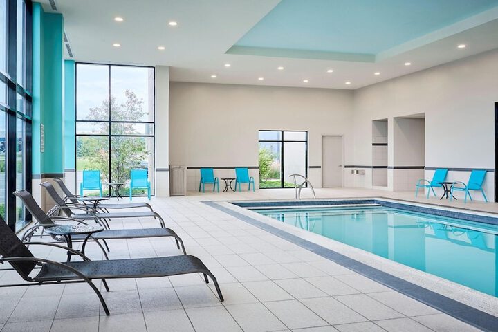 Swimming pool at Staybridge Suites Aurora East by IHG