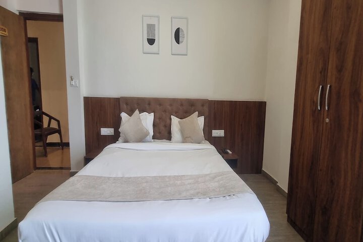 Room 16 of 75