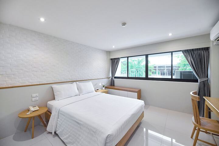 Room 14 of 71