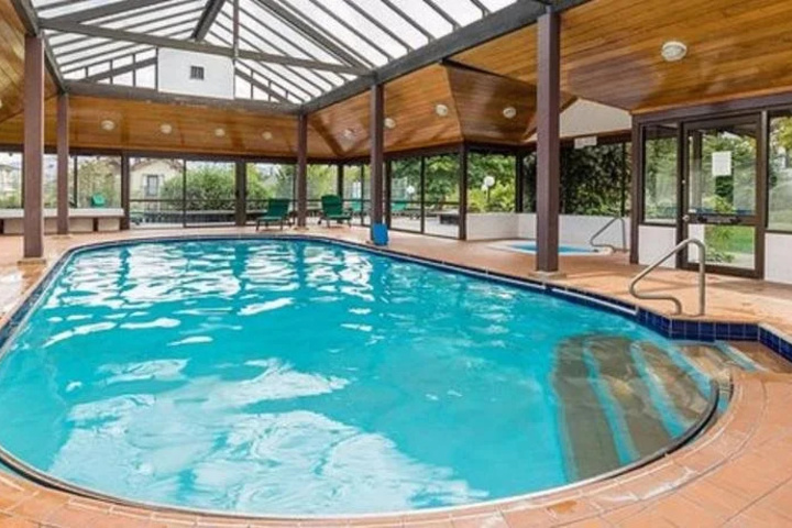 Pool 2 of 3